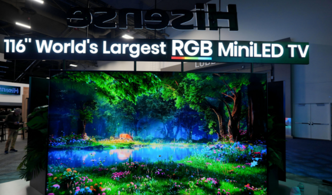 开年炸场，最顶的电视来了！时代旗舰海信UX2026款定档3月5日